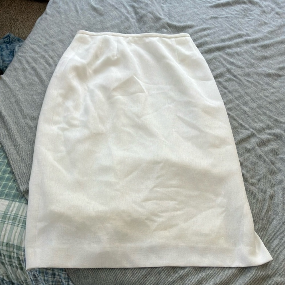 Elegant White Skirt